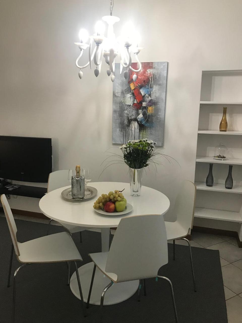 Suite House Мантуя Екстер'єр фото