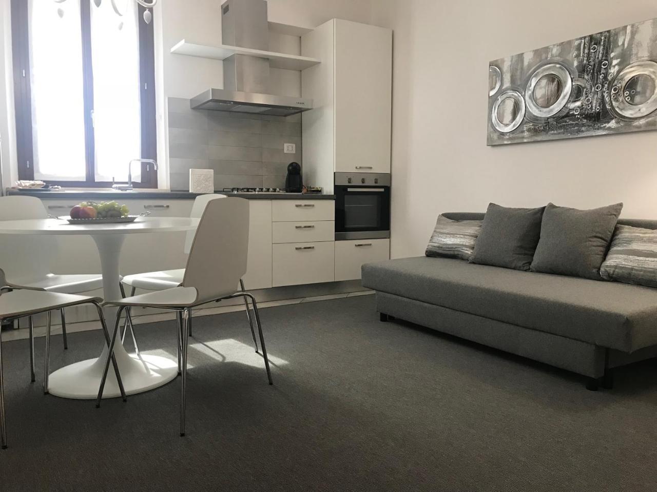 Suite House Мантуя Екстер'єр фото